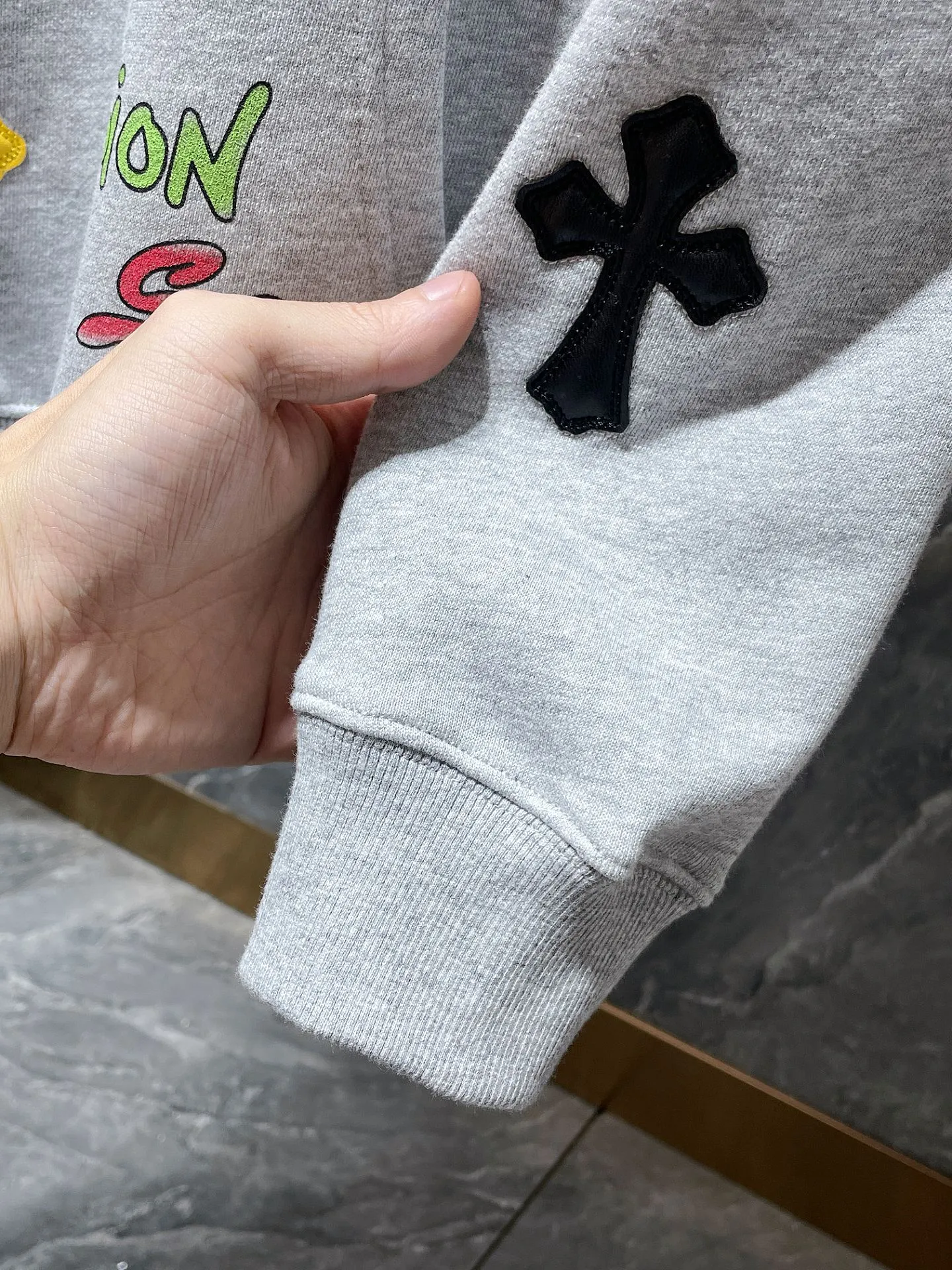 P276 Chrome Hearts Autumn and Winter 2025 Counter Synchronization Colorful cross patchwork leather Sanskrit hand-painted graffiti hooded sweatshirt Special customized version 1:1 high weight fabric Highest version Imported leather Recommended color: black gray Code number: S, M, L, XL